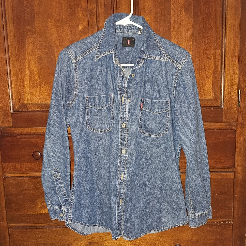 Levi's Denim Button Down Shirt